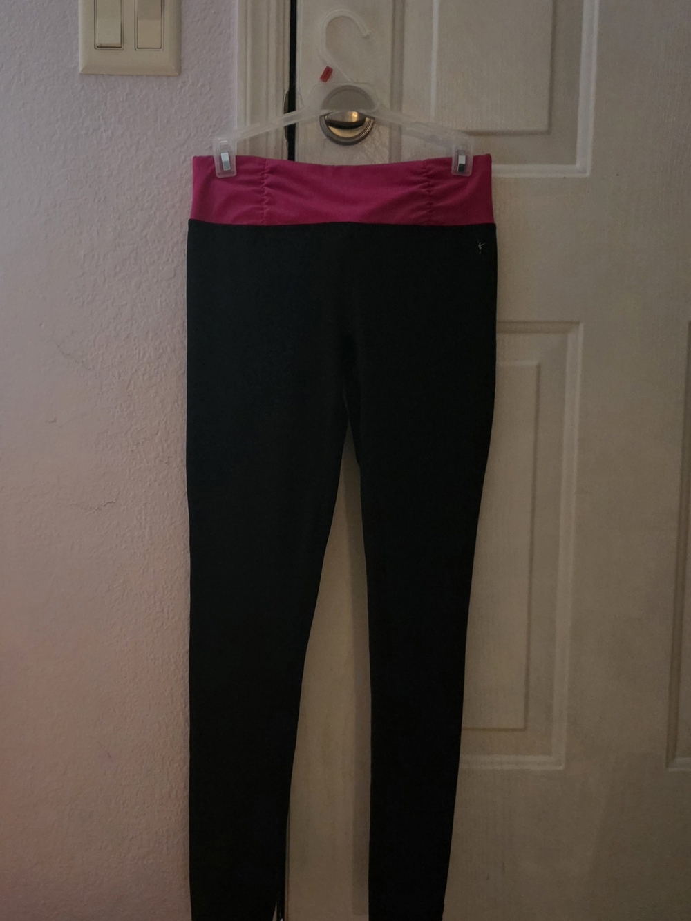 Danskin Small  High-Waist Performance Leggings With Pink Waist